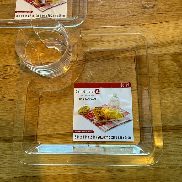 NWT - Bundle of 2 - Sip & Eat Plate - Picture 2 of 3